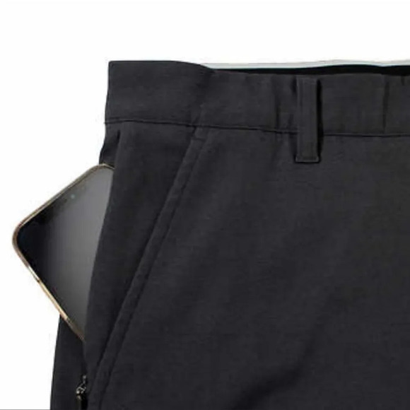 Kirkland Signature Men's Performance Short - Picture 4 of 5